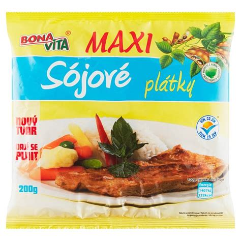 Sójové plátky v trojobale pred vyprážaním