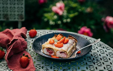 Zapekané palacinky s tvarohom a jahodami