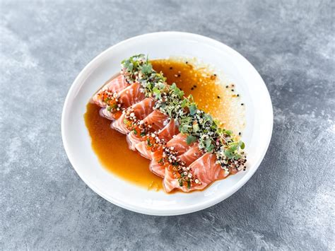 Sashimi z tuniaka