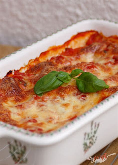 Zapekané cannelloni so špenátovo-tvarohovou plnkou