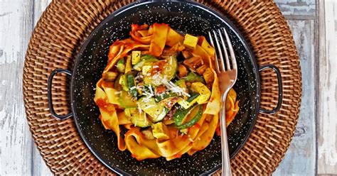 Pappardelle s cuketou a zeleninou