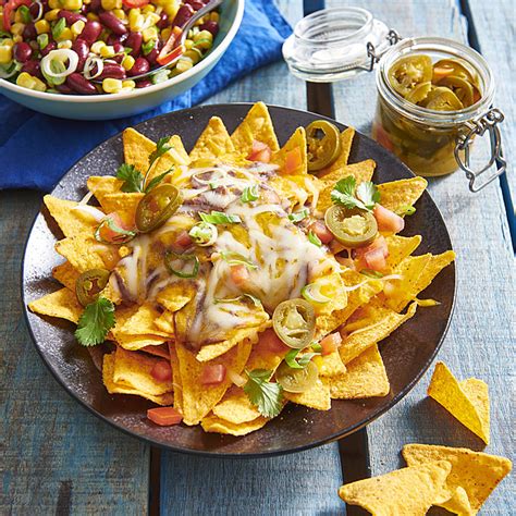 Zapečené nachos s omáčkou