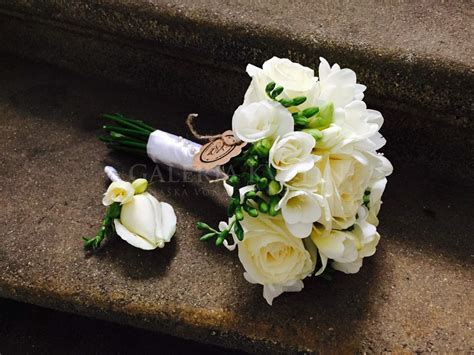 Svadobná kytica a profesionálny make-up