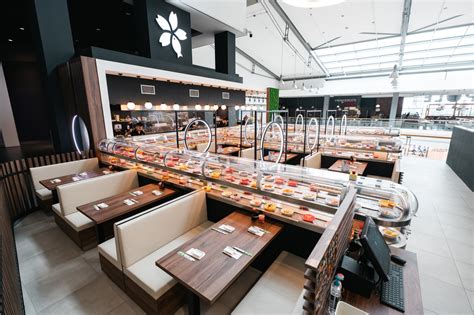 Interiér sushi reštaurácie Samurai s logom