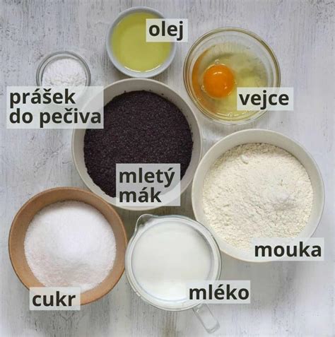 Suroviny na piškótu