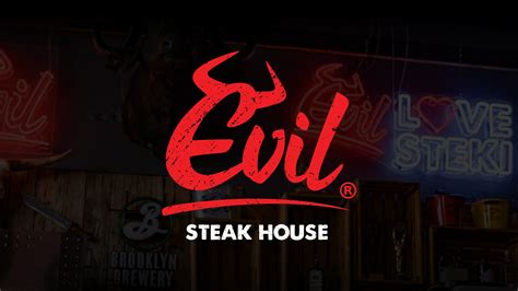 Výber jedál z menu Evil Steak House