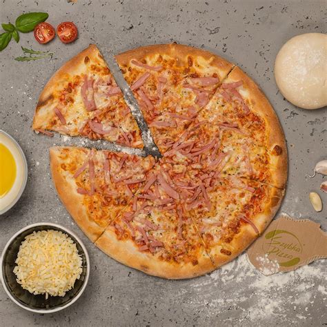 Pizza Vesuvio