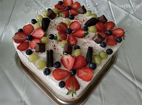 Ovocná torta s tvarohovo-pudingovou plnkou