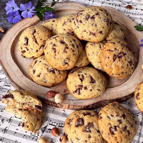 Plnené Nutellou cookies s topiacou sa čokoládou