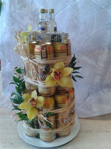 Pivná torta v tvare suda