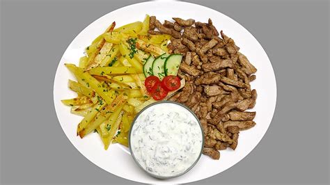 Grécky gyros s tzatziki a hranolkami