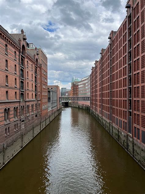 Skladová štvrť Speicherstadt v Hamburgu (UNESCO)