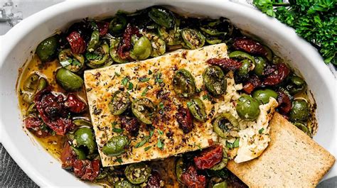 Čerstvé cherry paradajky a feta syr