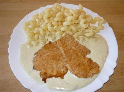 Nivová omáčka s cestovinami