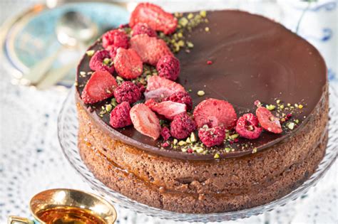 Ružová torta bez lepku a laktózy
