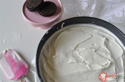 príprava korpusu z Oreo sušienok