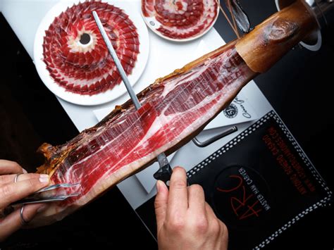 Ilustrácia proces sušenia šunky