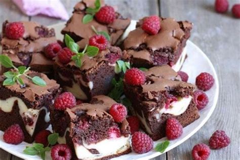 Brownies s malinami a mascarpone