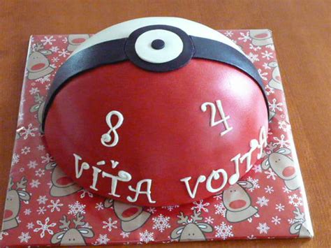 Vizualizácia zdobenia Pokeball torty