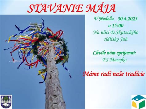 Máj v slovenskej obci s ozdobeným májom