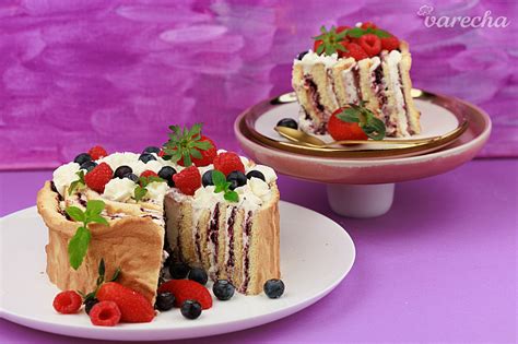 piškótová torta s ovocím a mascarpone