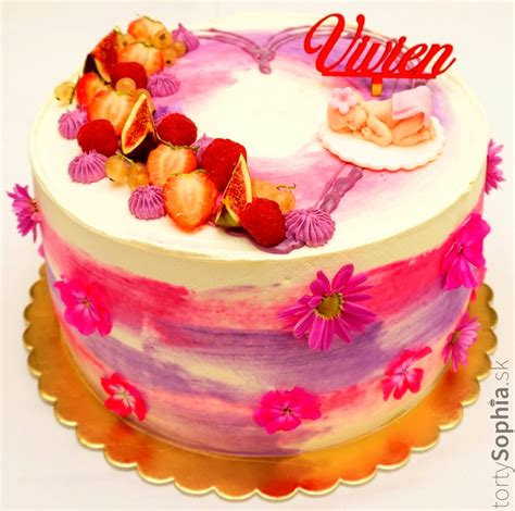 Narodeninová torta na stole