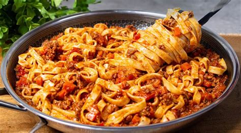 Varenie bolonskej omáčky (ragú)