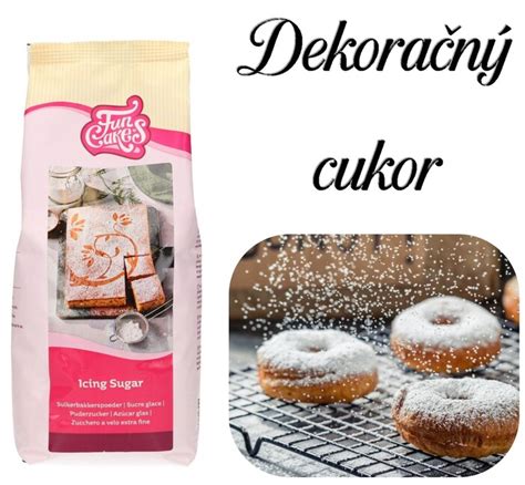 Ingrediencie na výrobu marcipánu: mandle, práškový cukor, bielok