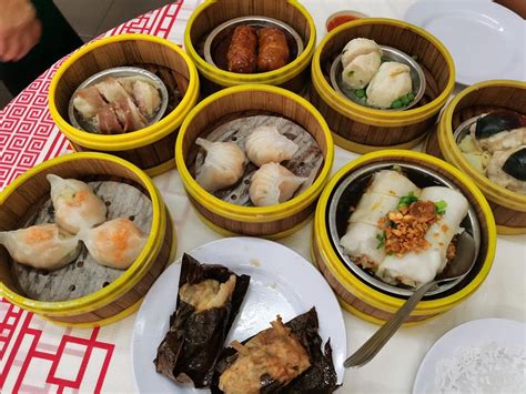 Rôzne druhy čínskych dim sum knedlí