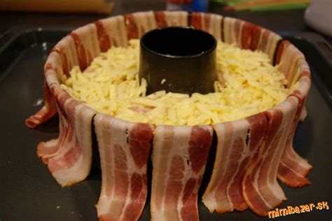 Kuracia torta zapekaná vo forme na bábovku