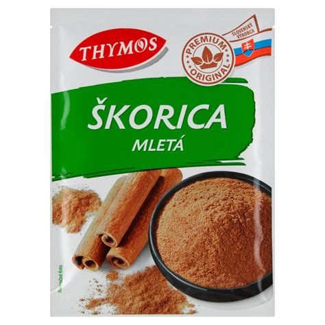 Škoricové tyčinky a mletá škorica