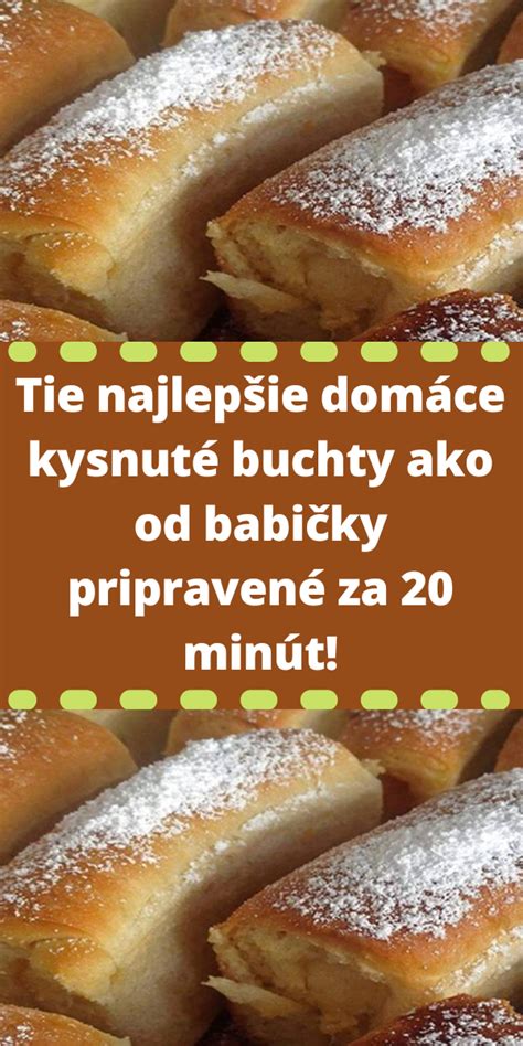 Stará babička pečie kysnuté buchty v tradičnej kuchyni