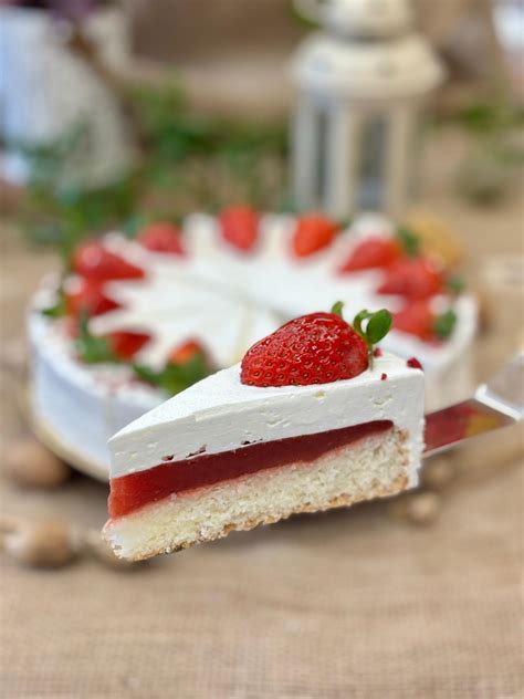 Raffaello torta s jahodami