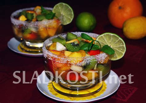 Pohár s kandizovanou citrusovou kôrou