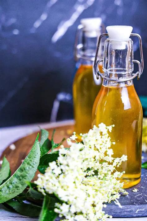 Fotografia: Bazový sirup s ružami a medom