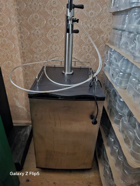 Zariadenie na sterilizáciu zaváranín