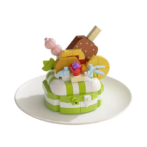 Viacvrstvová tematická torta s detailmi skladu