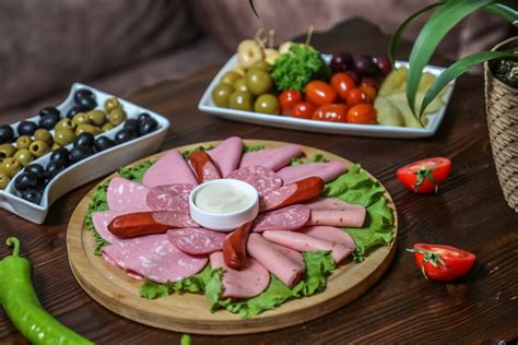Výhody obloženej misy a jej pestrosť