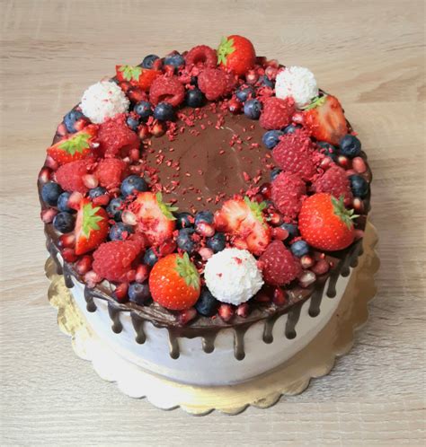 Elegantná ovocná torta