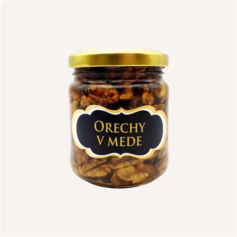 Zlatý tekutý med a vlašské orechy