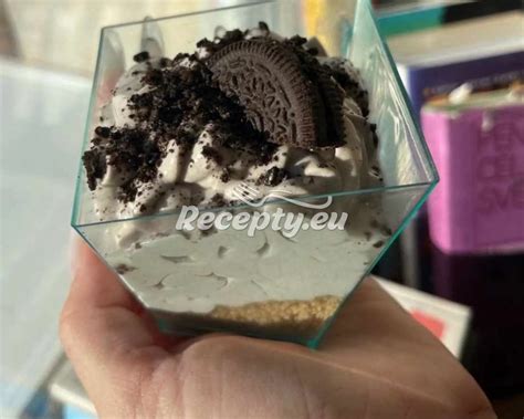 Schéma vrstiev nepečeného Oreo cheesecaku