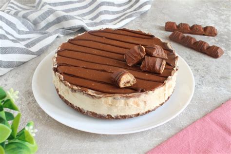 Cheesecake s Kinder čokoládkami a mascarpone