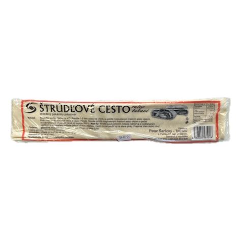 štrúdľové cesto pripravené na pečenie