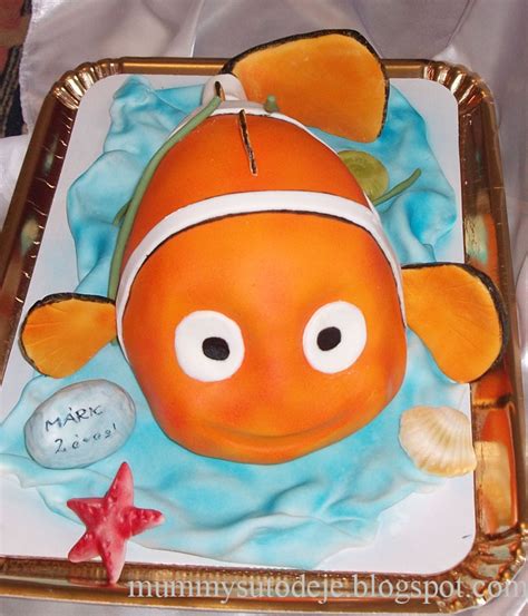 Nemo torta s figúrkami