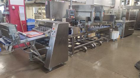 Automatizovaná linka na výrobu pečiva vo veľkoprodukcii