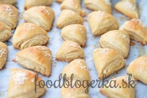 Ilustračné foto slaného pečiva s cesnakom