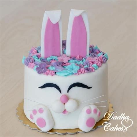 Torta čierny zajac, veľkonočný stôl, jarná výzdoba