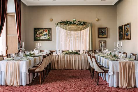 Interiér Café Sissi v Hoteli Elizabeth Trenčín