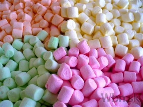 Domáci marcipán z marshmallow