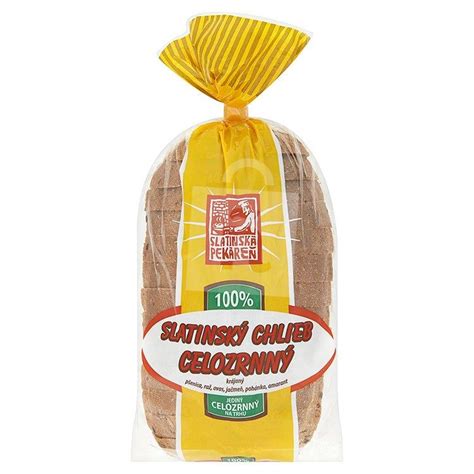 Krájaný celozrnný chlieb s viditeľnými semienkami